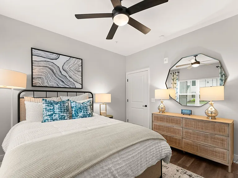 Treesort Luxury Living — Photo 37