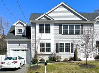 47 Endicott St #L, Canton, MA 02021