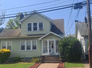 19 Harding St, Maplewood, NJ 07040