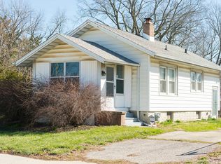 1406 N Neil St, Champaign, IL