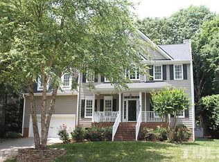 203 Townsend Ct, Cary, NC 27518