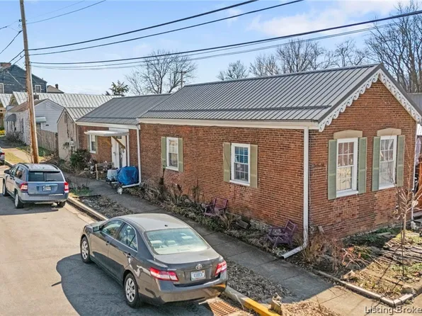 130 Mulberry Street, Madison, IN 47250