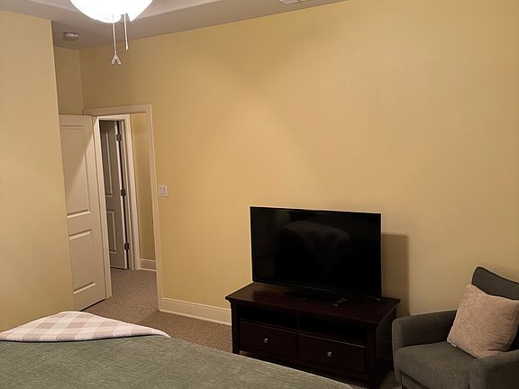 4th image of 1412 E Keeton Ave #19