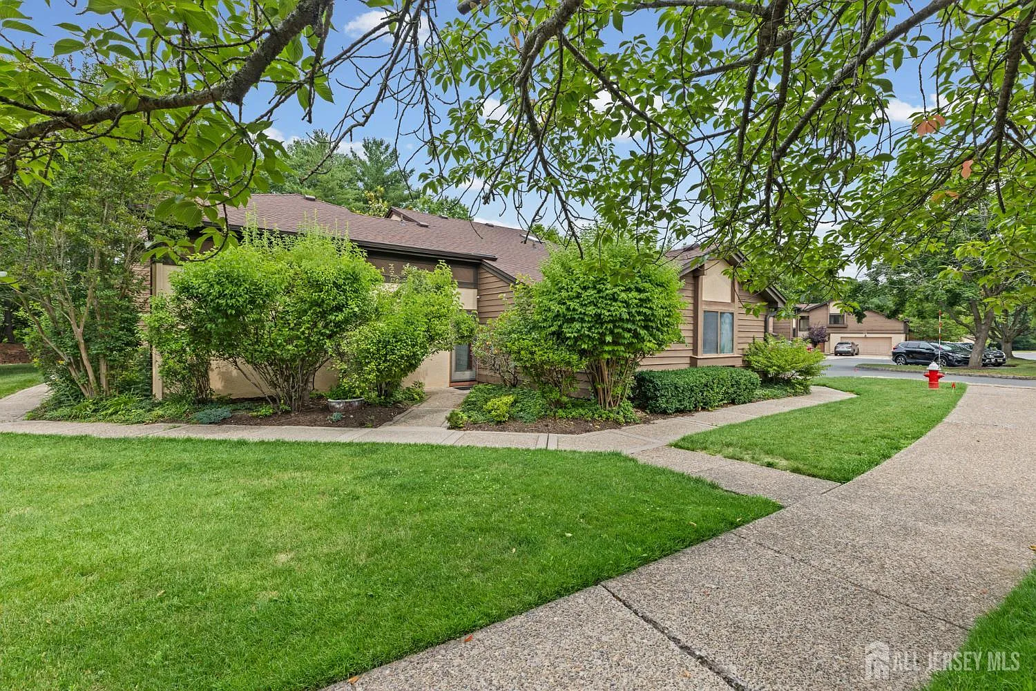 2 bed, 2.5 bath, $3,800 — Photo 3