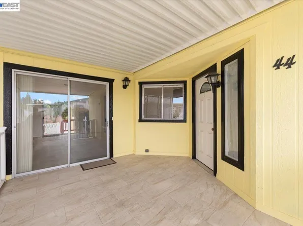 3263 Vineyard Ave #44, Pleasanton, CA 94566
