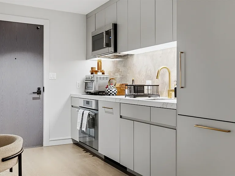 55 Lagrange St #309 — Photo 7