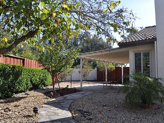 4th image of 11223 Silver Buckle Way