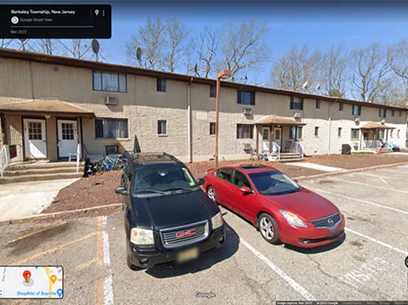 33 Korman Rd #B7-b9, Bayville, NJ 08721