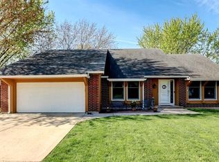 1026 Brookside Dr, Raymore, MO 64083