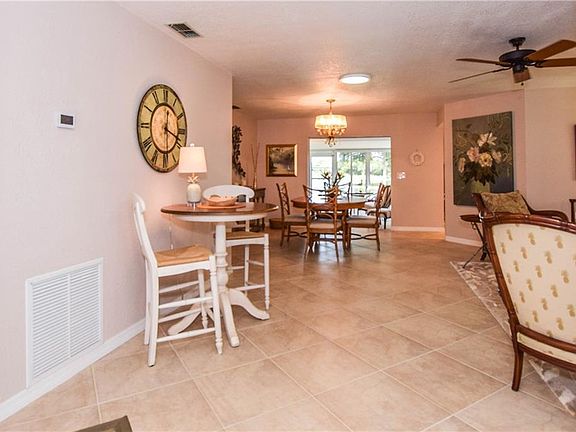 5th image of 3134 Heron Shores Dr
