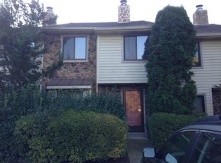 26 Flintlock Ln, Chesterbrook, PA 19087