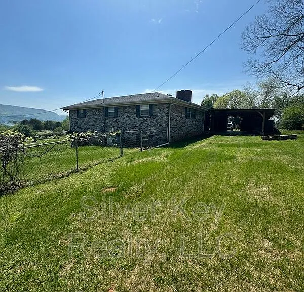 103 County Road 807 — Photo 6