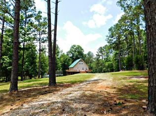 203 Lake Point Rd, Eclectic, AL 36024