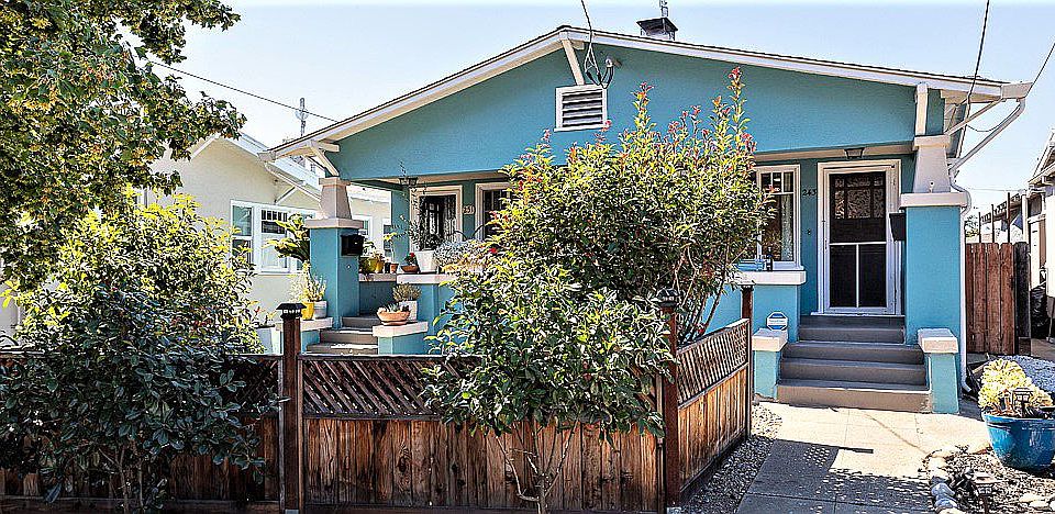 1st image of 243 Arroyo Ave