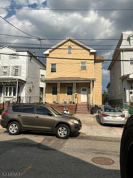 1st image of 31 Prospect St