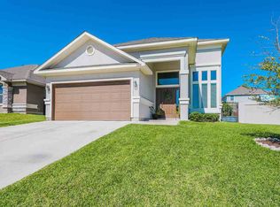 326 Altozano Dr, Laredo, TX 78045