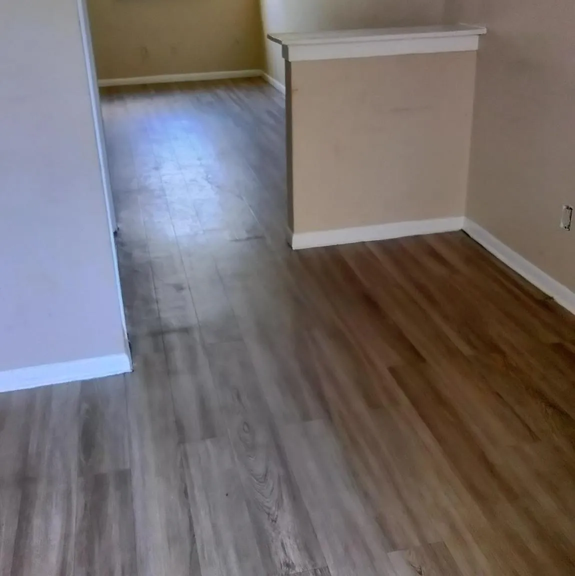 1 bed, 1.5 bath, 800 sqft, $850 — Photo 1