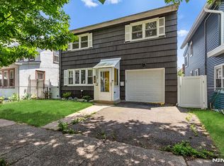 40 Pine Grove Ter, Newark, NJ 07106