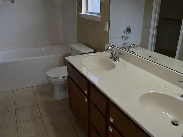 5318 Birmingham Cir — Photo 8