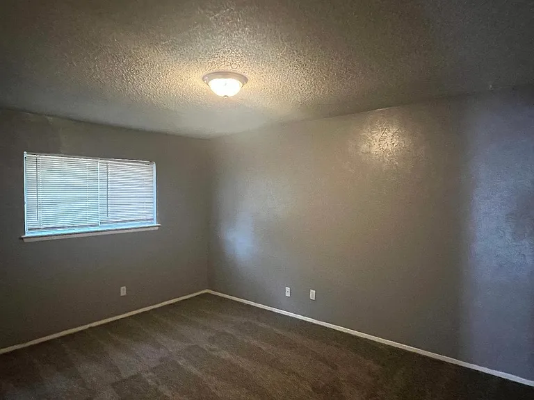 2611 San Sabastian Cir — Photo 5