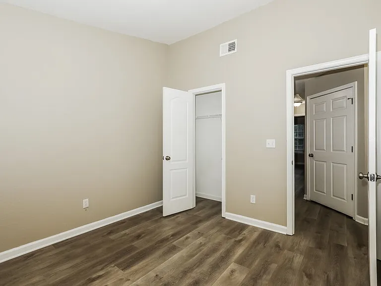 2883 Windsor Forrest Ct — Photo 16