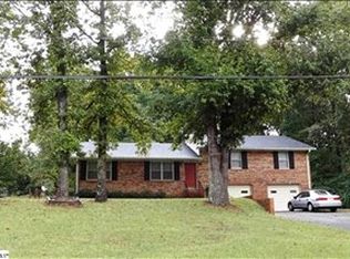 335 Ferndale Dr, Boiling Springs, SC 29316