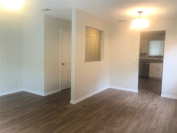 2nd image of 1586 43rd Ave #1