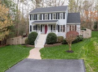 12113 Warfield Estates Dr, Chester, VA 23831