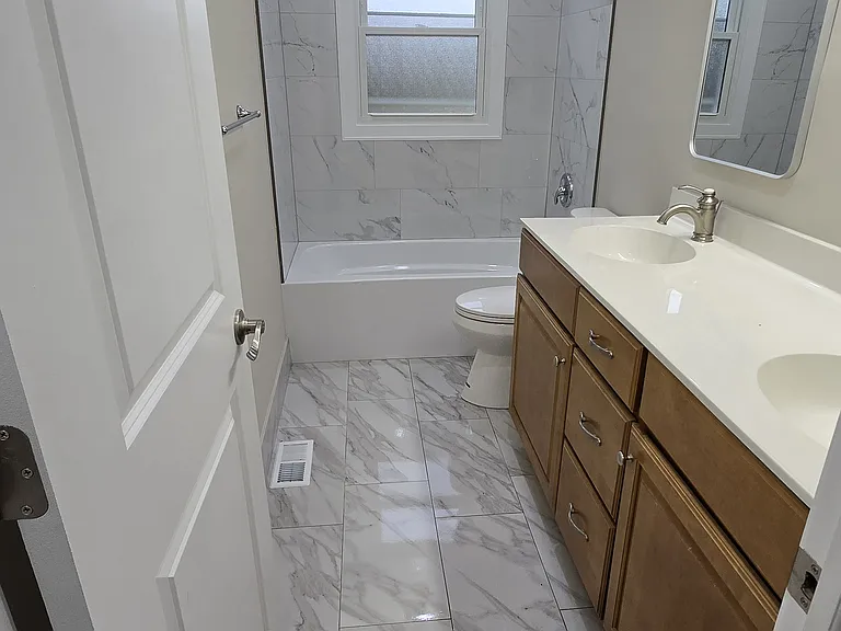 1st floor bathroom