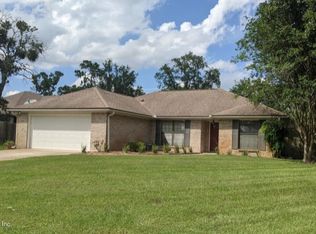 743 Sandlewood Dr, Orange Park, FL 32065