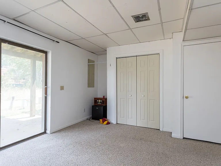 1124 Mountain View Dr — Photo 17