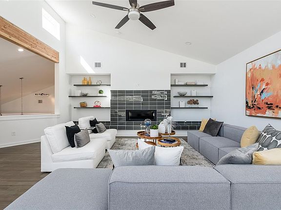 5th image of 8627 San Leandro Dr