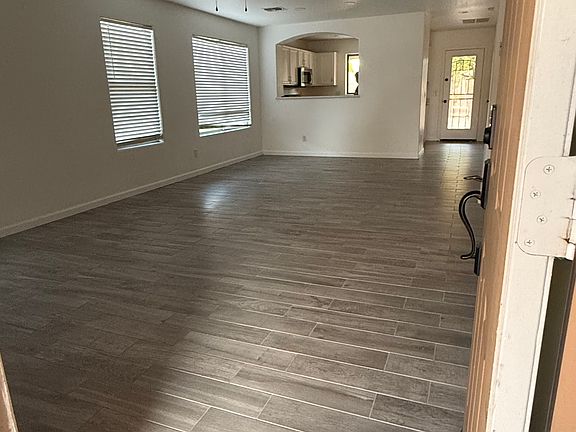 4th image of 14873 W Aster Dr