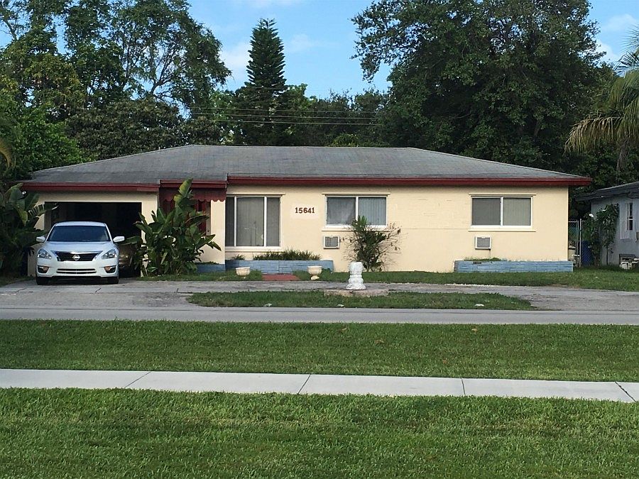 1st image of 15641 NE 13th Ave