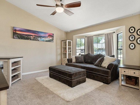5th image of 4729 Broome Pl