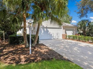 7702 Whitebridge Gln, University Park, FL 34201