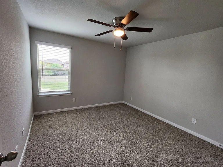 332 Caleb Ct — Photo 18