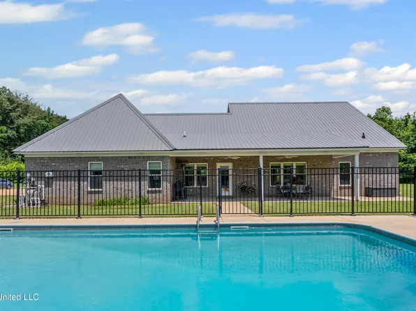 31300 Highway 4 E, Holly Springs, MS 38635