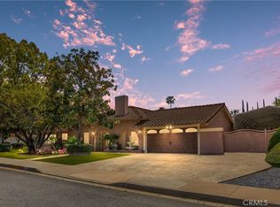 12 Rainier Ct, Redlands, CA 92374