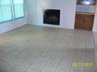 1347 S Court St, Visalia, CA 93277