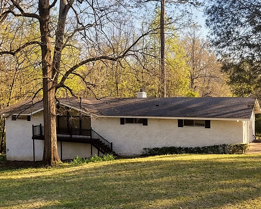 1st image of 323 Forrest Glen Rd
