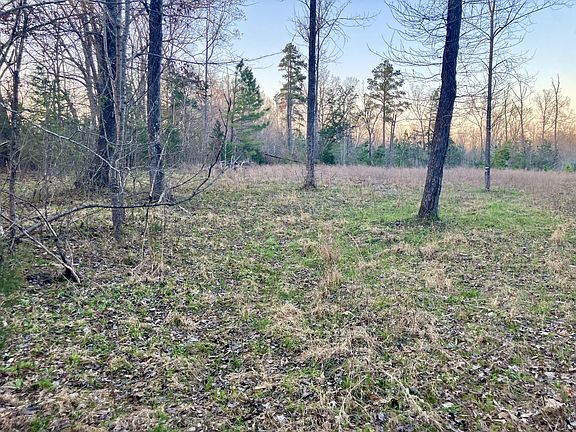 4th image of 2467 Highway 100 W