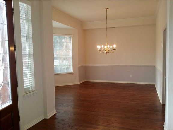 5th image of 9202 Royal Burgess Dr