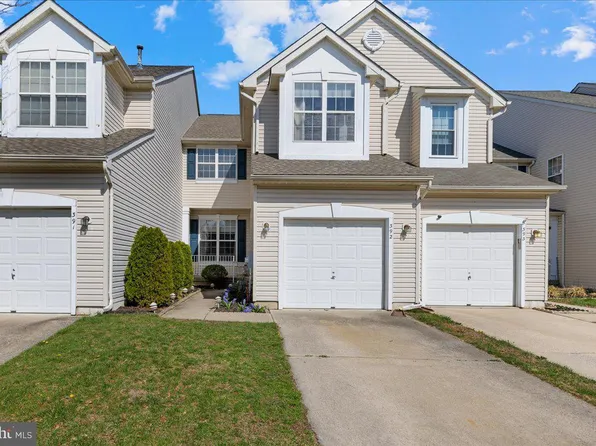 392 Tuvira Ln, Cherry Hill, NJ 08003
