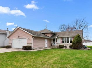 700 N Forest Ave, Griffith, IN 46319