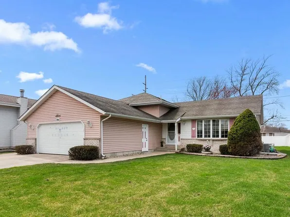 700 N Forest Ave, Griffith, IN 46319