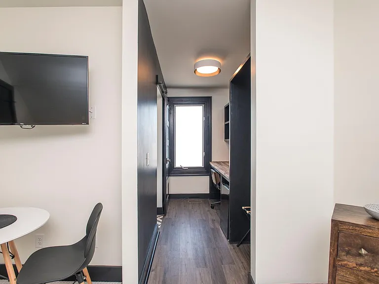 1208 Elmwood Ave — Photo 24