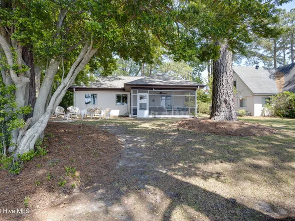 1963 Bayview Road, Bath, NC 27808
