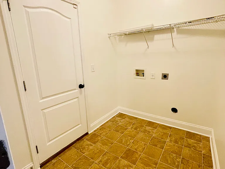2213 Stancil Point Dr — Photo 11