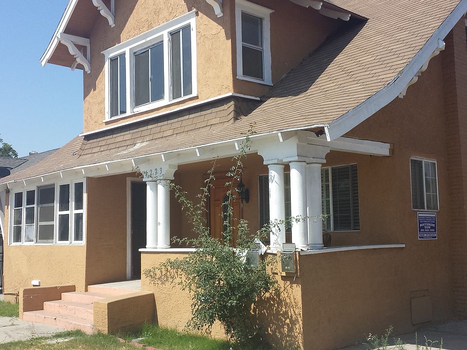 1st image of 4223 1/2 S Normandie Ave